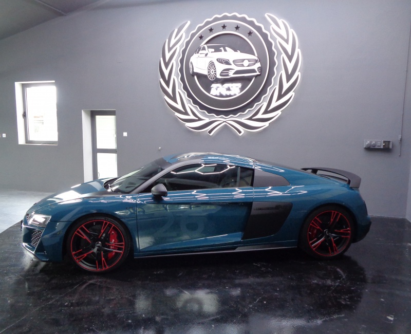 DIFFERENT CARS 28 - Obrazok