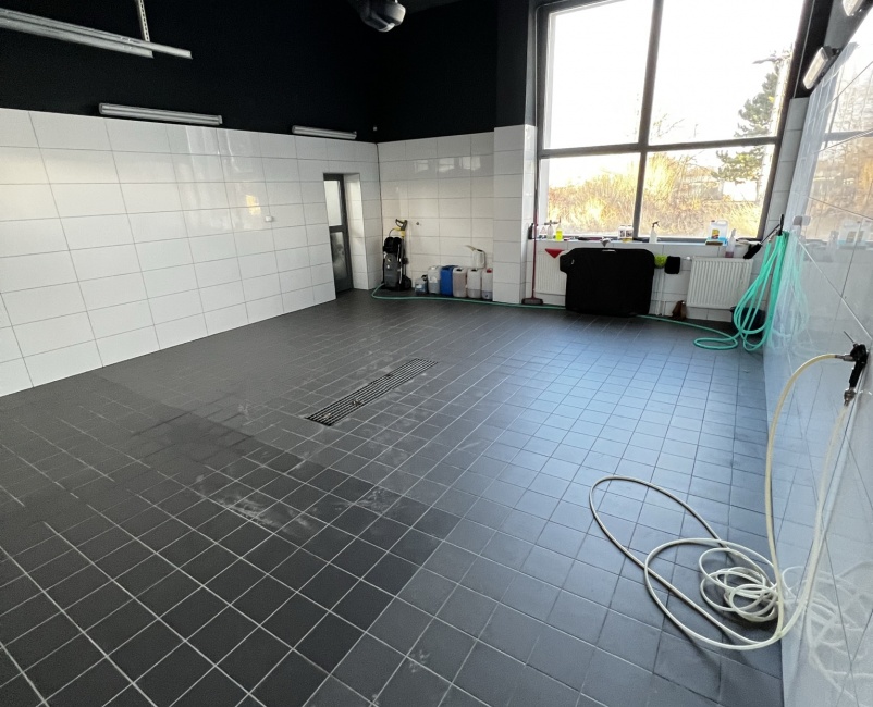 DIFFERENT CARS 19 - Obrazok