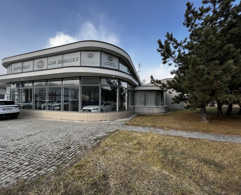 DIFFERENT CARS 3 - Obrazok